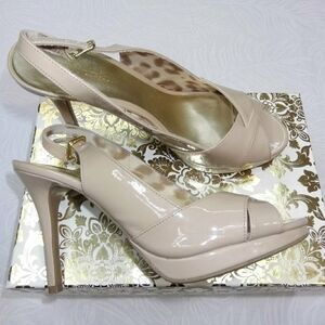 (9.5) Christian Siriano Nude 4.5" Peep Toe Stiletto Heels